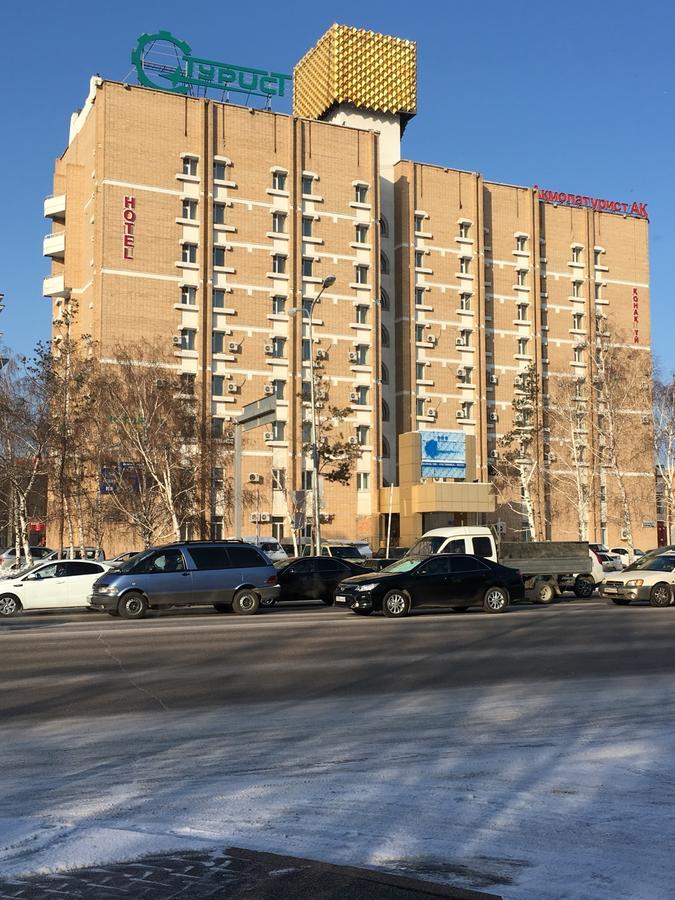 Hotel Tourist Астана Екстер'єр фото